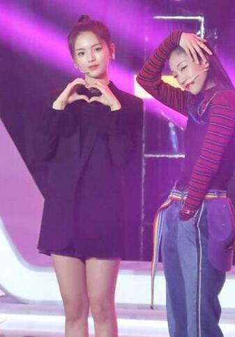 “中国锦鲤”一不小心成了“胖锦鲤”？杨超越幽默回应长胖“原因”