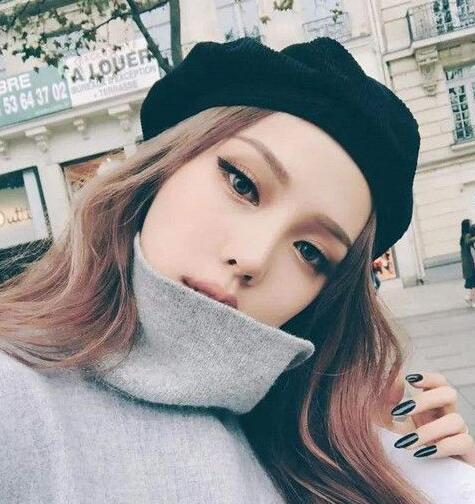 贝雷帽适合搭配什么衣服好看？这样搭配最时髦！