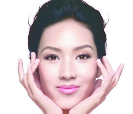 紧致肌肤的方法有哪些？紧致肌肤用什么护肤品