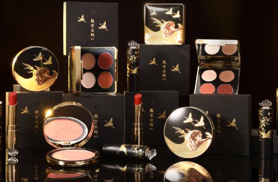 故宫淘宝是故宫开的吗？故宫淘宝和故宫文创的关系