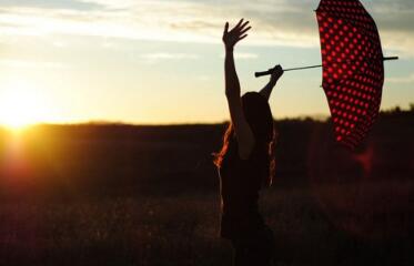 爱的最高境界是放手，不打扰便是最好的尊重