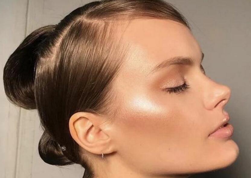 水饺肌是什么梗？水光肌又过时了？感觉跟不上节奏啊