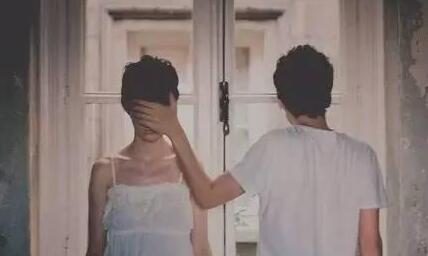 人离开了才发现是最爱,失去后才发现自己爱她