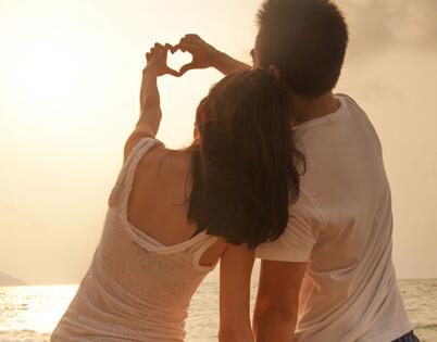 微微娇柔的喘息和嘤咛，你好讨厌，轻点儿了