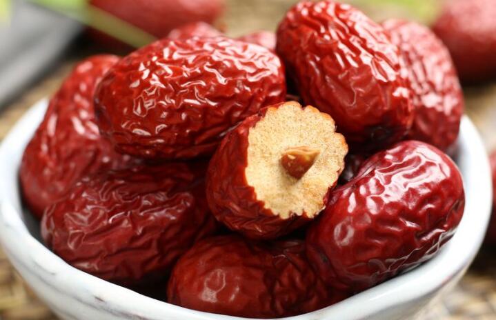 红枣这么吃即能丰胸还不发胖！