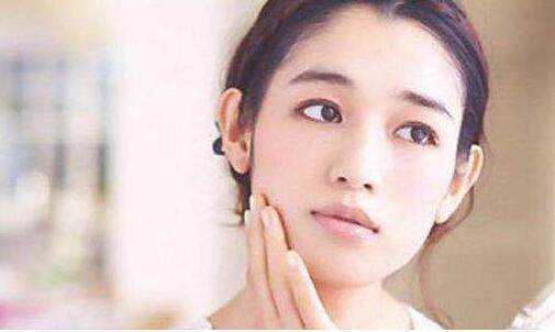 激素脸的症状怎么治疗