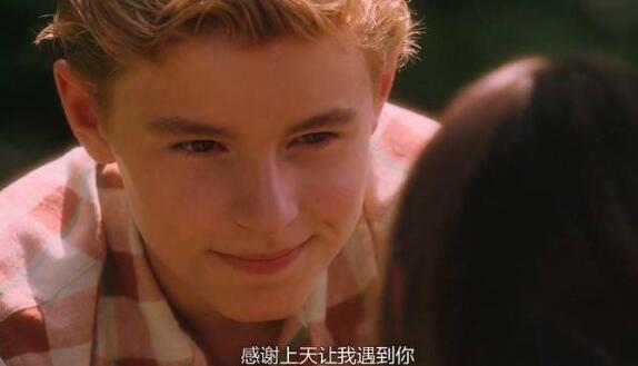 喜欢一个人是什么感觉?男女对视，一个眼神就懂