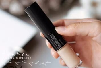 唇部遮瑕膏什么牌子好