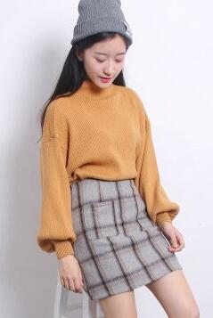 高领毛衣怎么搭配衣服