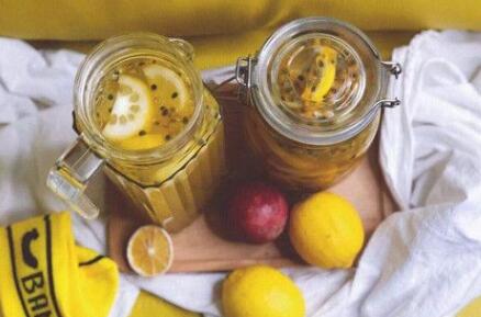 柠檬百香果蜂蜜腌制法