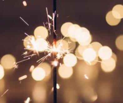 完美总裁慢慢来：项逸谨 薛依洁 给项家小少爷输血