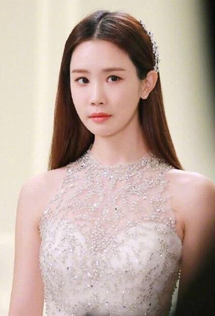 李多海的脸大变样  网友：认不出