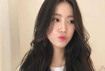 发量多的女生首选发型 适合发量多的发型