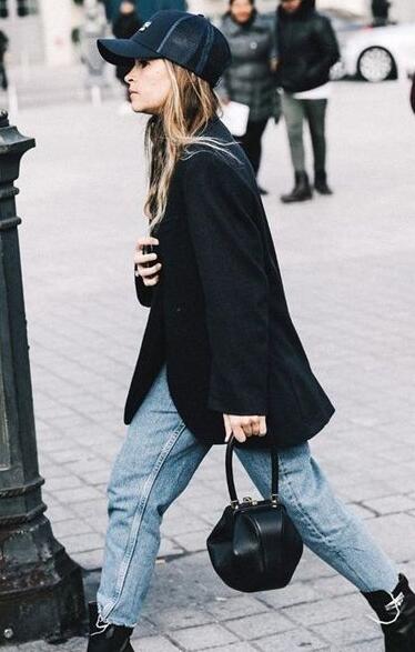 牛仔裤配西服 最流行的穿搭