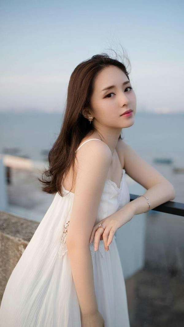 小黄文纯肉污到你湿_公车上被插猥亵