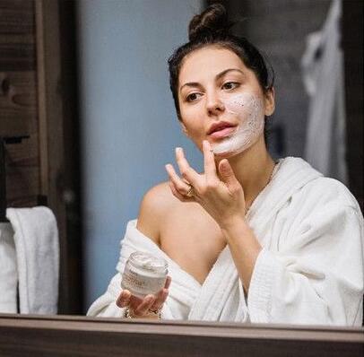 卸妆后的护肤步骤 掌握护肤的最佳时机