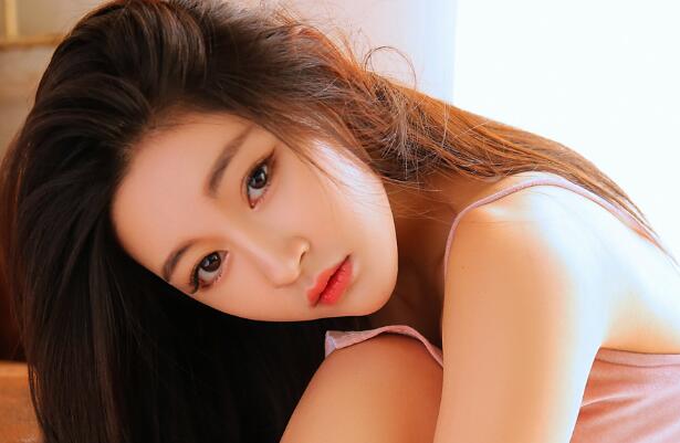 很纯很暧昧|回荡着女人独有的喘息声