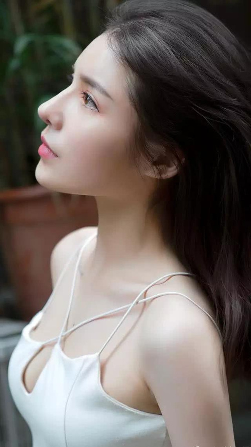 公共场所耻辱h调教全文|胸前的饱满连续摇曳