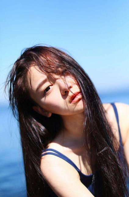 宝贝屁股翘起来浪一点  优美的身姿在李晓峰的眼前摇摆晃动