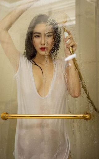 污小说超好看的小说情节|胸前一耸一耸的|蓉儿紧紧的