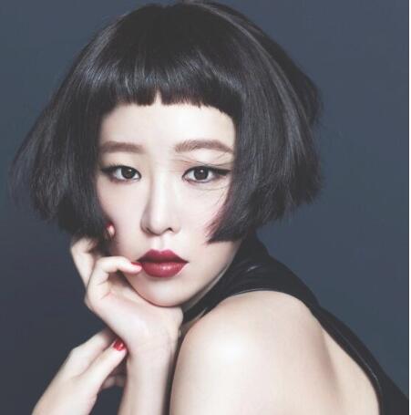 简约的齐嘴短发 美出天际