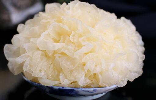 自制眼膜怎么用 有效去除眼部问题