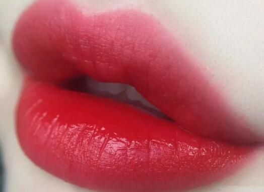 阿玛尼402和405区别 不同肤色要用不同的色号