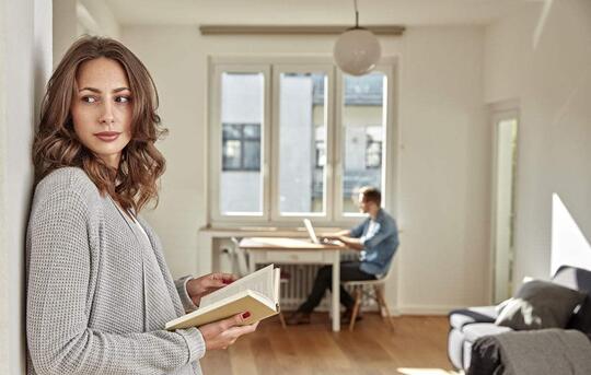 天气热家里潮湿 除湿的方法在这里