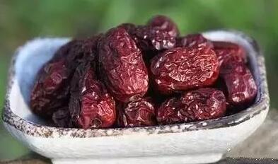 肝血不足怎么办 喝丹参红枣补血好