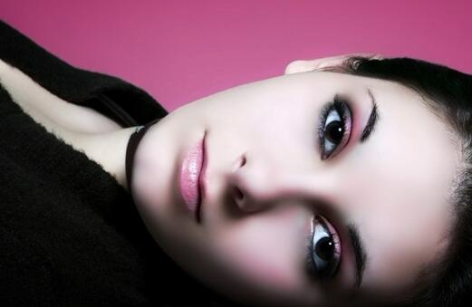 男生没自信不敢追女生 教你如何调整自己