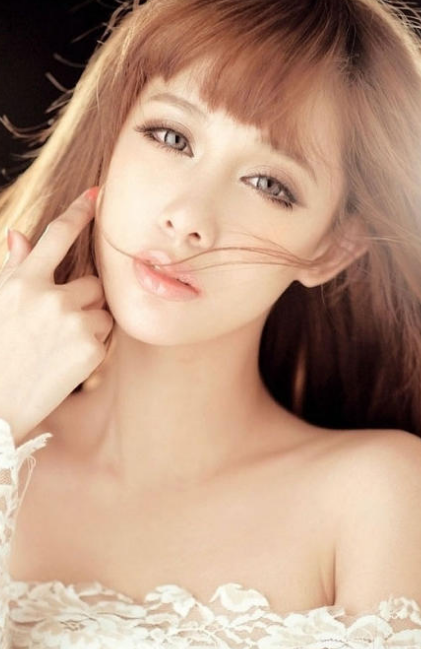 折腾了一晚上还不够么|蛮腰纤细 ,开衩到了大腿根,性感至极