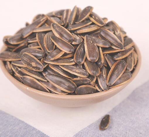 每天一把葵花籽的好处 吃多了会发胖吗