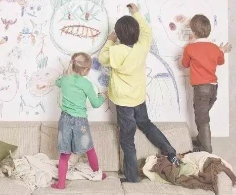 水彩笔画在墙上怎么去掉