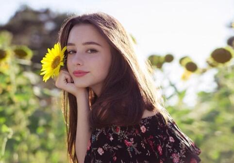 一天洗几次脸 一天洗脸两次就足够了