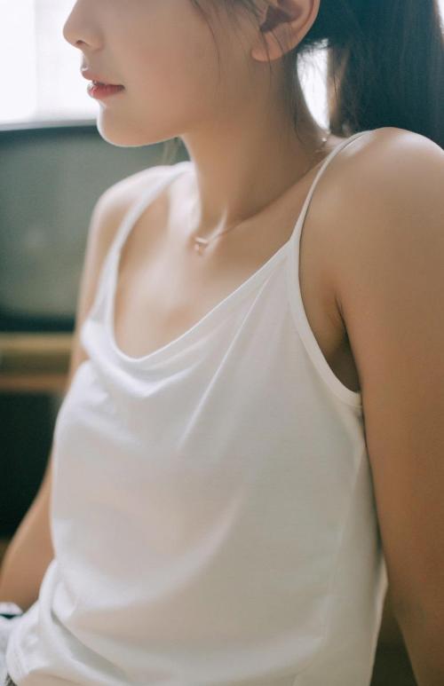 风骚少妇啊…用力…快点…好深|插到两腿发软