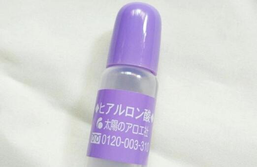 鼻子卡粉解决小技巧 缓解鼻子卡粉问题