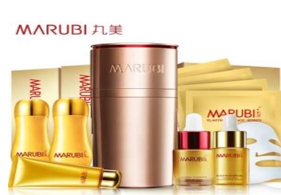 丸美系列有哪些 可以很好避免因为涂眼霜形成脂肪粒