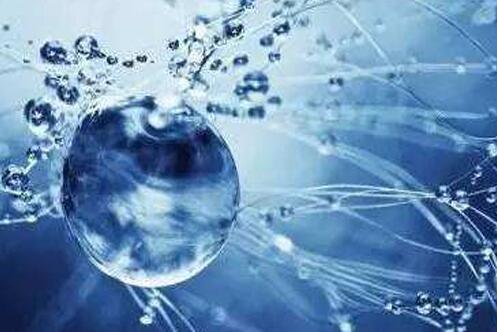 玻尿酸精华液的作用 由外至内调整肌肤的状态