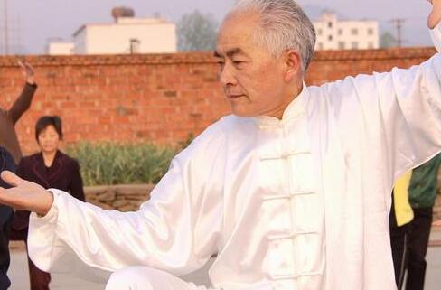 老年人气短的疾病信号你知道吗