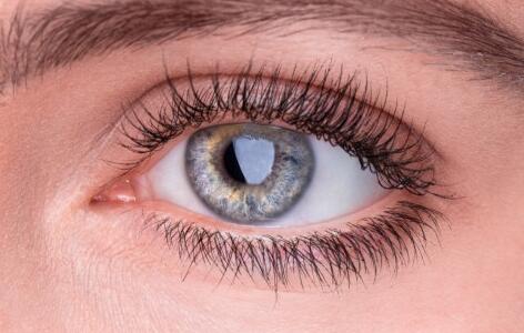 眼角膜穿孔有哪些具体的症状