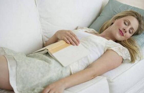 女性睡多久工作效率更高 你需要了解睡眠机制吗