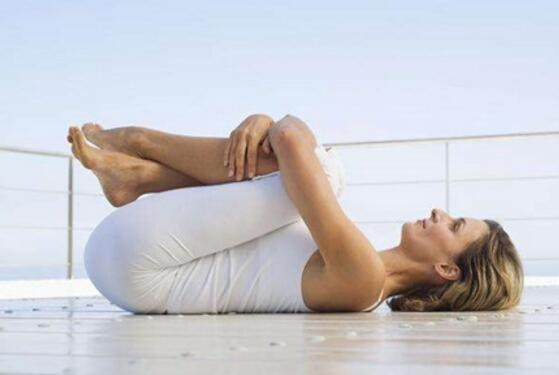 睡前做到这些 也能轻轻松松瘦下来