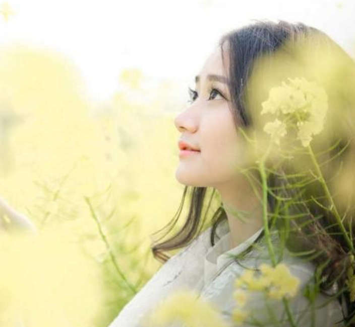 小妖精咬我这么紧_把你身边的那个妹子给我玩