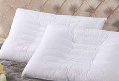 枕头直接影响睡眠 这样的枕头最保健