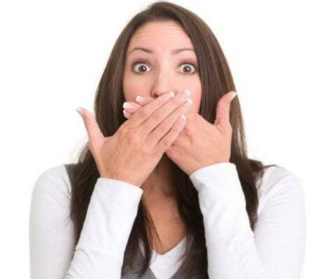 张嘴睡觉会变丑吗 张嘴睡觉是很不好的习惯