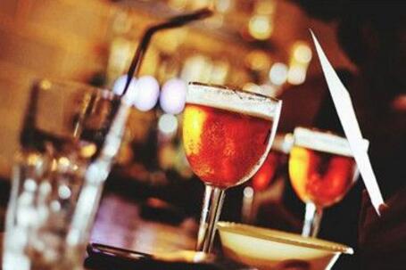 怎样解酒最快最有效 喝酒前吃什么不容易醉