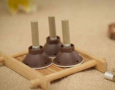 艾灸后喉咙痛是怎么回事 艾灸后喉咙不舒服怎么办