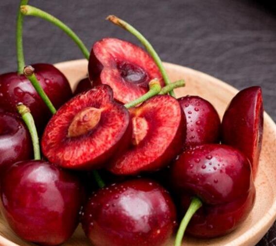 车厘子和樱桃的区别 车厘子是樱桃吗