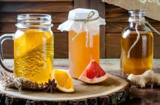 自制美容饮料味道清爽 女生需要时刻补充水分