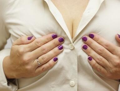 如何在月经期间丰胸 经期丰胸食谱是什么